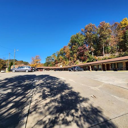 Jefferson Hills Motel Clairton Buitenkant foto