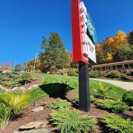 Jefferson Hills Motel Clairton Buitenkant foto