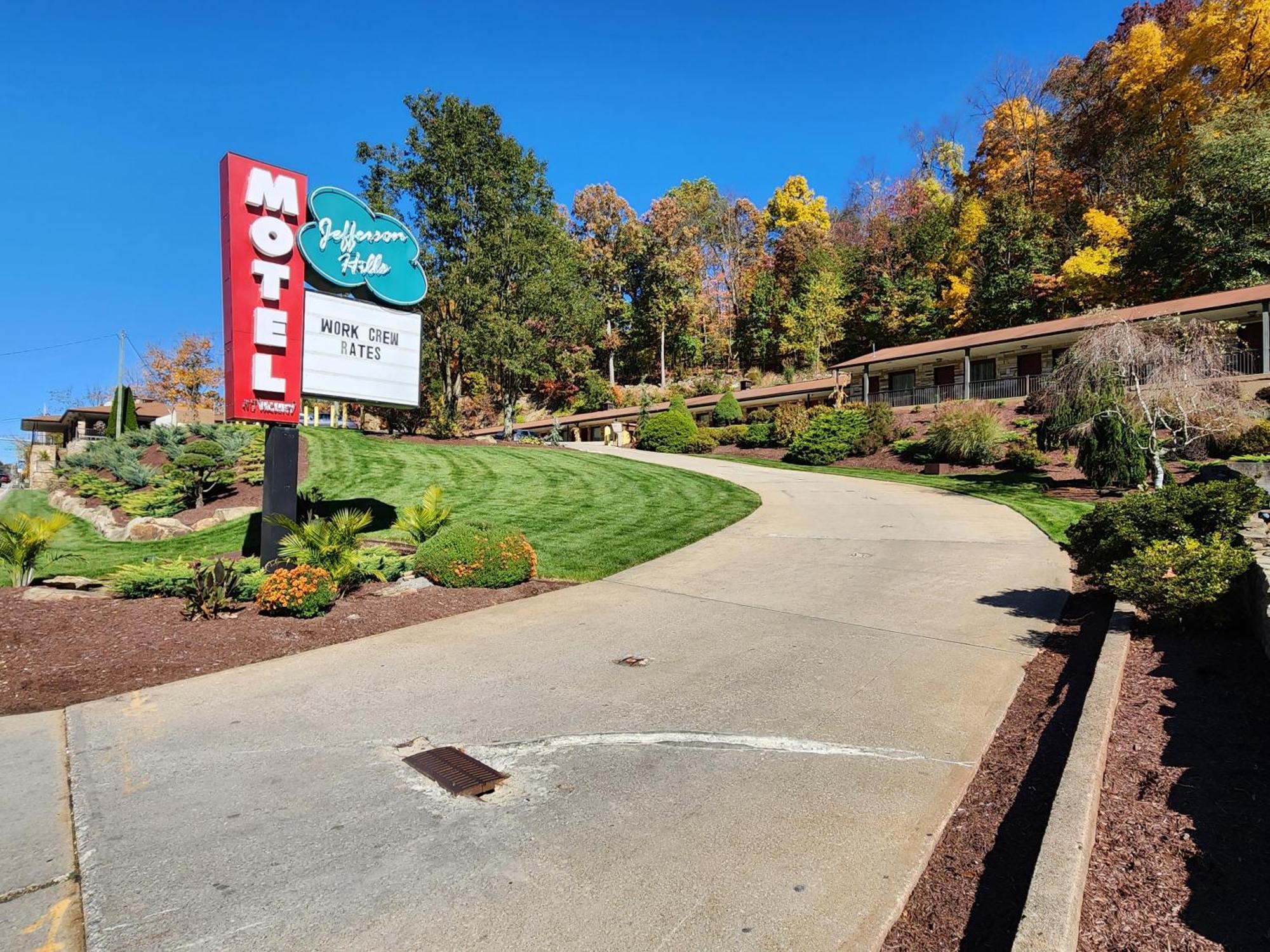Jefferson Hills Motel Clairton Buitenkant foto